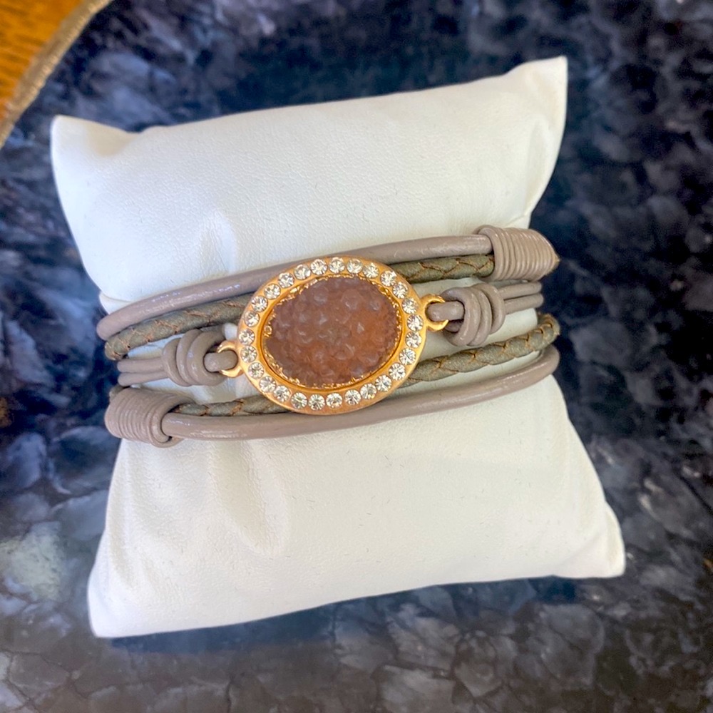 Saachi Leather Cuff Bracelet 25$